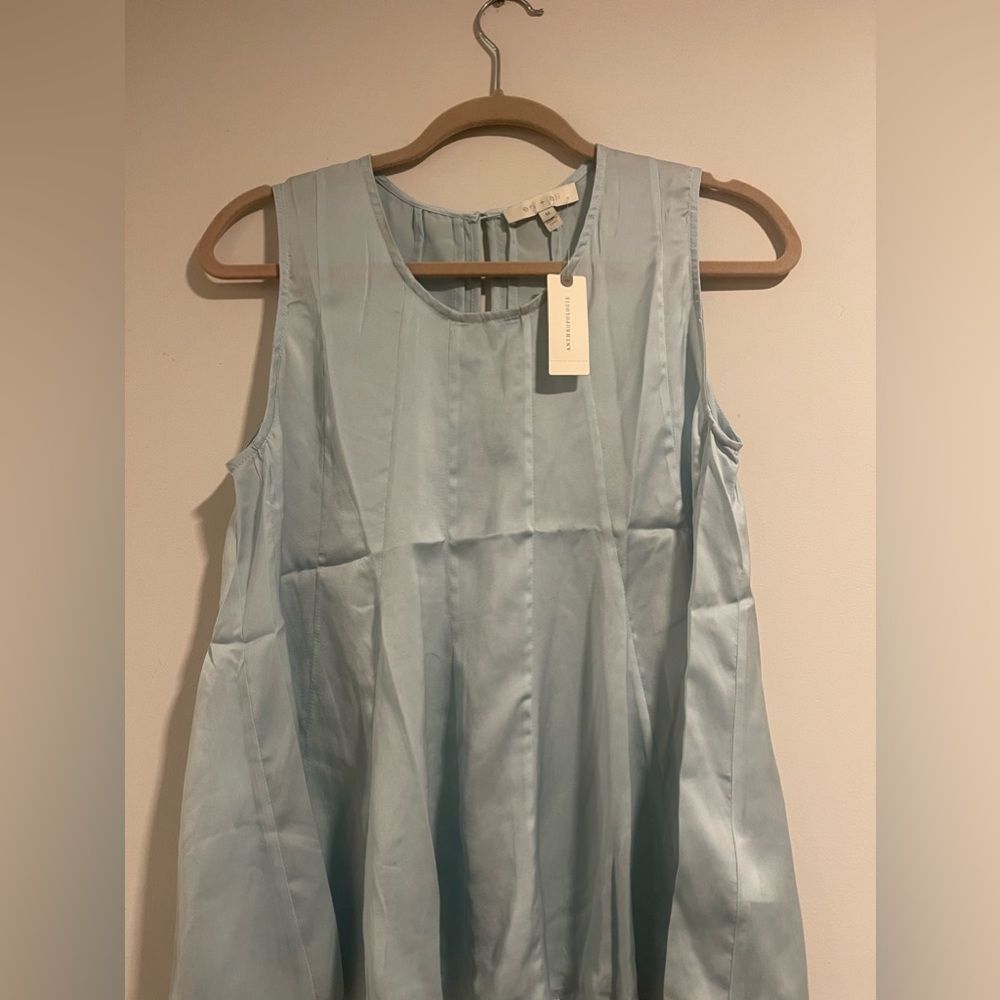 NWT Eri + Ali (Anthropology) baby blue, sleeveless blouse with keyhole back